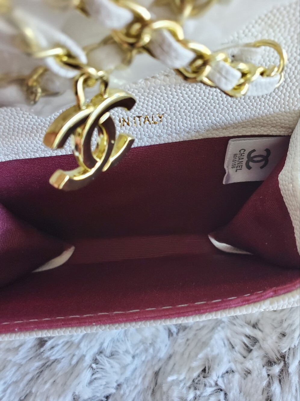White Quilted Leather Chain Crossbody Wallet Mini Handbag Luxury Designer Style - Picture 9 of 9